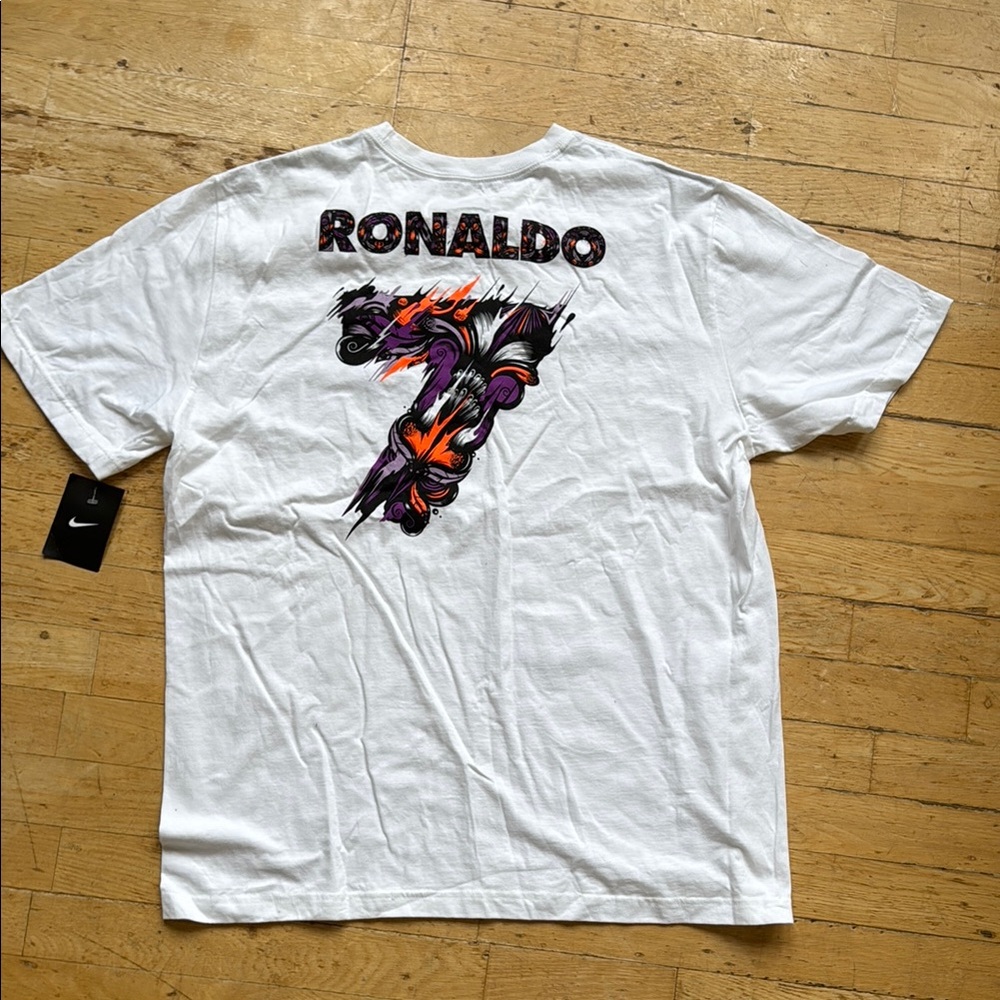 Nike White and Purple Short Sleeve Tee with Number 7 Design